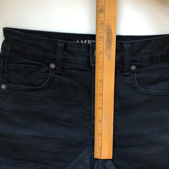 Black American Eagle high rise shorts - Picture 7 of 14